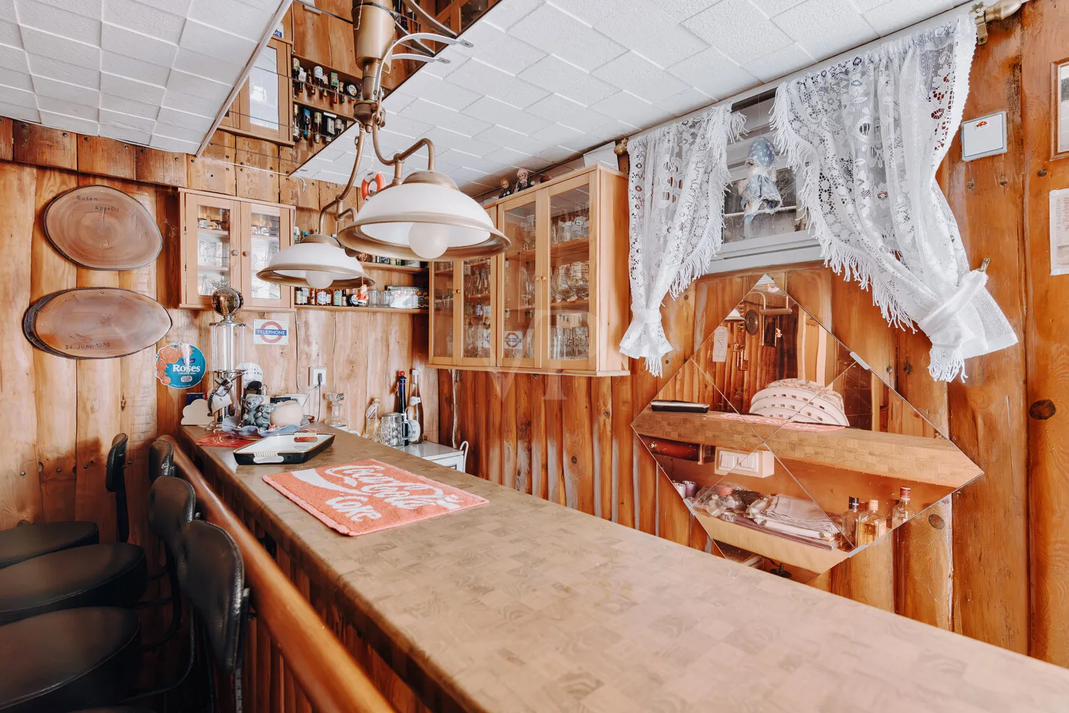 Kellerbar