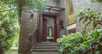 von_poll_real_estate_property_23105018_image_2