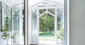 von_poll_real_estate_property_24105008_image_0