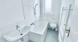 von_poll_real_estate_property_23105044A_image_6