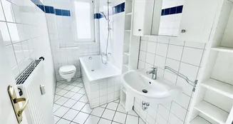 von_poll_real_estate_property_23105044B_image_5