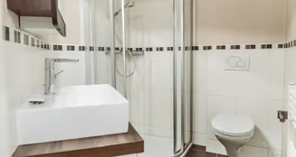 von_poll_real_estate_property_24105026_image_5