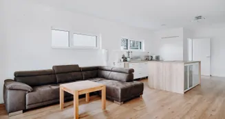 von_poll_real_estate_property_25105007_image_8