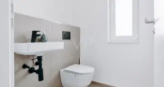 von_poll_real_estate_property_25105007_image_12