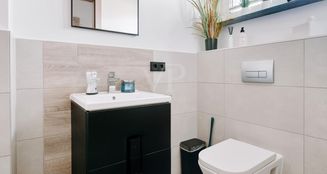 von_poll_real_estate_property_25105014_image_18