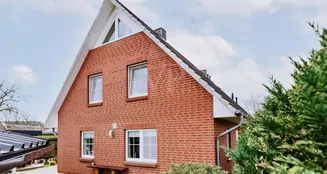 von_poll_real_estate_property_25105012_image_0