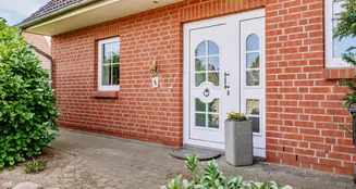 von_poll_real_estate_property_25105012_image_1