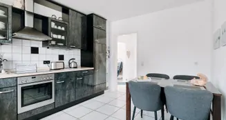 von_poll_real_estate_property_25105012_image_12