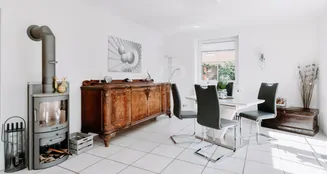 von_poll_real_estate_property_25105012_image_9