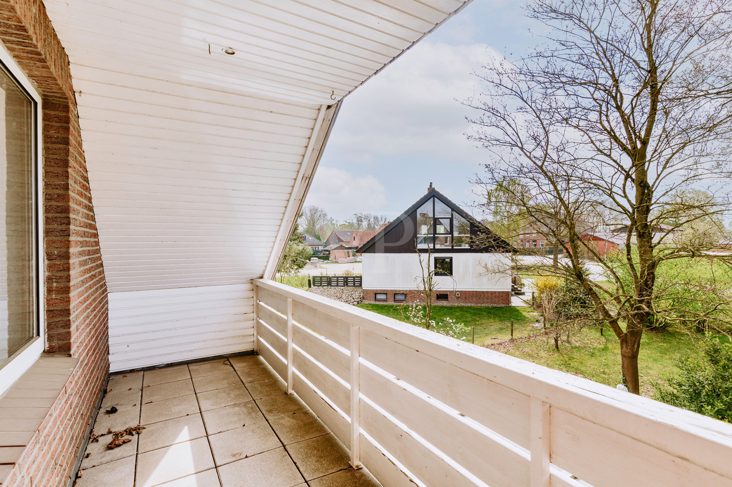Ihre Chance auf ein Traumhaus: Zweifamilienhaus mit Garten zum Gestalten!