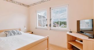 von_poll_real_estate_property_25105024_image_15