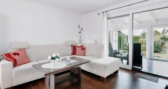 von_poll_real_estate_property_25105024_image_10