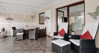 von_poll_real_estate_property_25105024_image_11