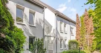 von_poll_real_estate_property_25406017_image_1