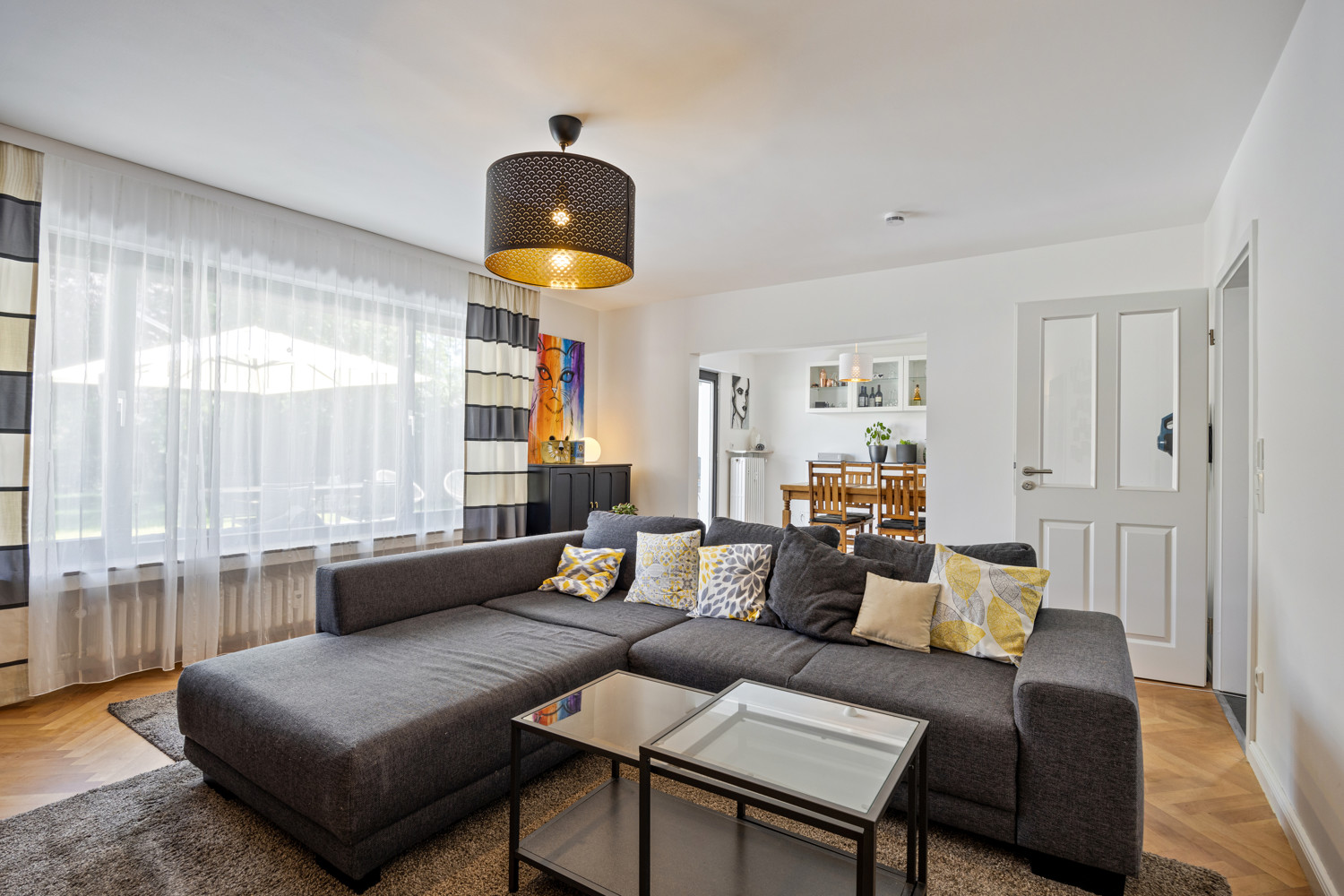 Wohnzimmer - weiterer Blick