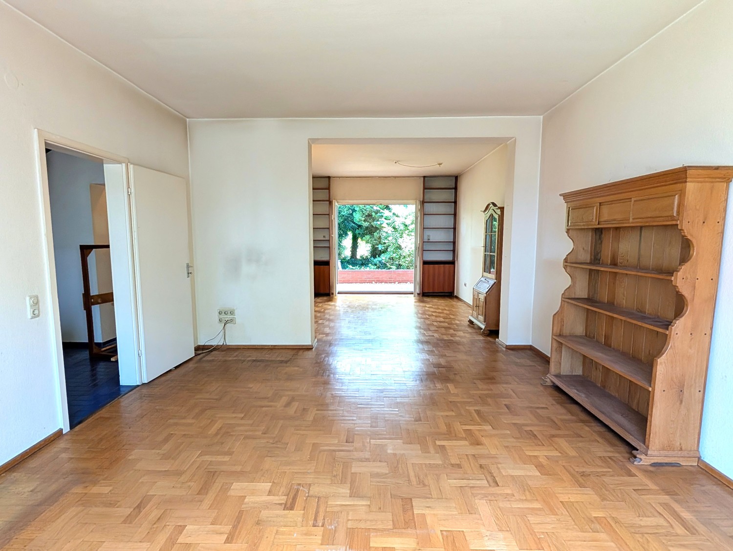 Wohnbereich - weiterer Blick