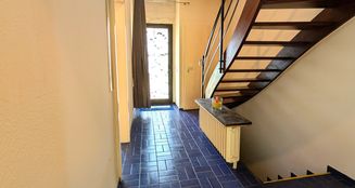 von_poll_real_estate_property_25406023_image_3