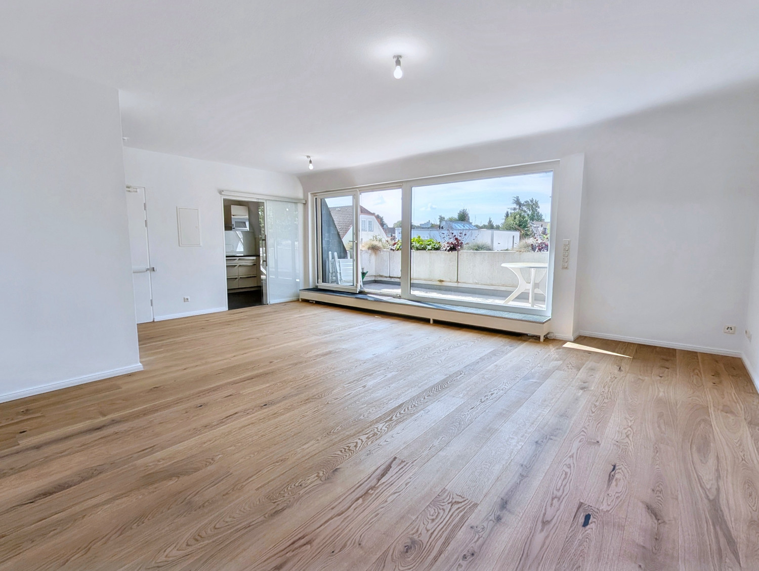 Wohnzimmer - weiterer Blick
