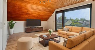 von_poll_real_estate_property_25406029_image_0