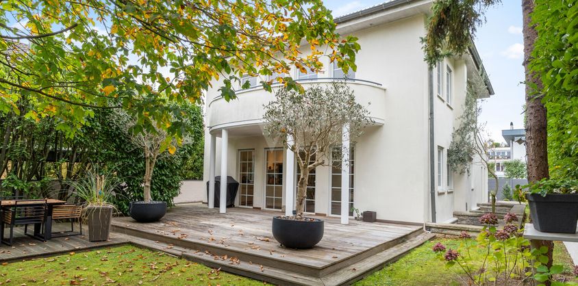 von Poll Immobilien GmbH