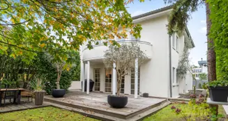 von_poll_real_estate_property_25406034_image_0