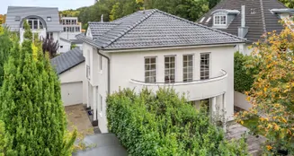 von_poll_real_estate_property_25406034_image_1