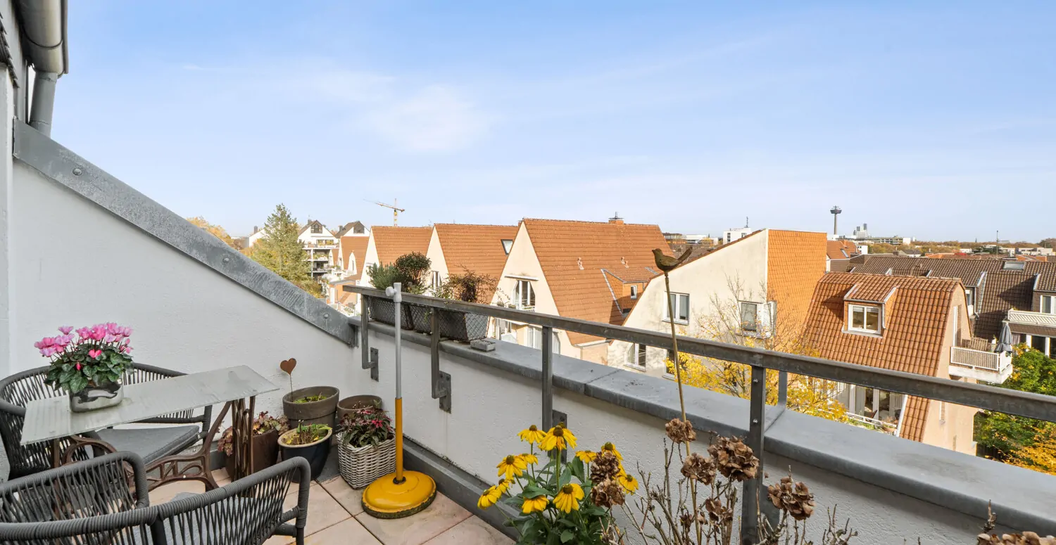 Ostbalkon - weiterer Blick