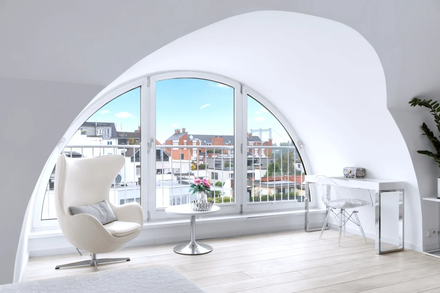 Αποκλειστικό ρετιρέ μεζονέτα στην καρδιά του Ρόντενκιρχεν