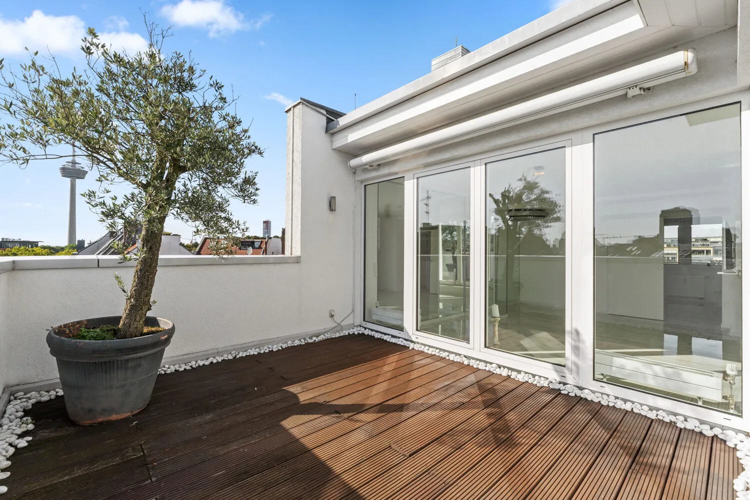 Dachterrasse - weiterer Blick