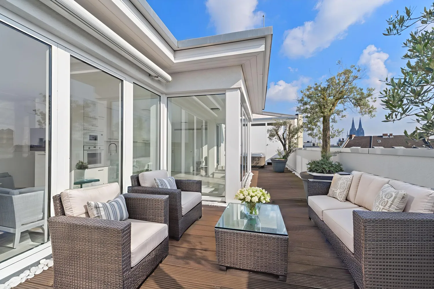 Exklusives Penthouse mit Domblick und urbanem Flair