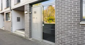 von_poll_real_estate_property_25406010kap_image_2