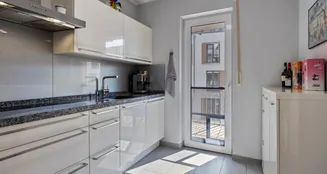 von_poll_real_estate_property_25406010kap_image_11