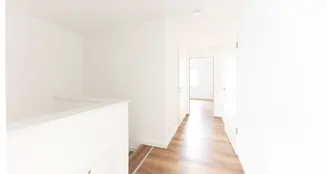 von_poll_real_estate_property_25406039W1_image_4