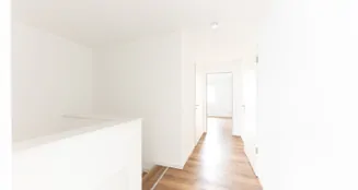 von_poll_real_estate_property_25406039W1_image_4