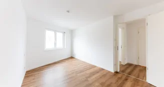 von_poll_real_estate_property_25406039W2_image_3