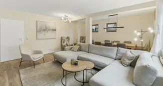 von_poll_real_estate_property_25406041_image_0