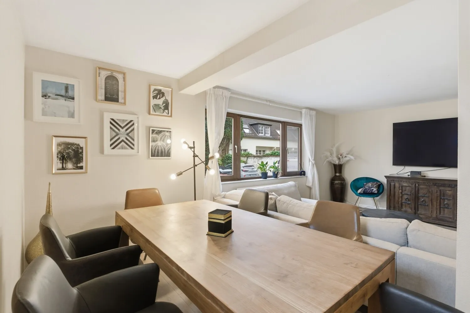 Wohn- und Essbereich