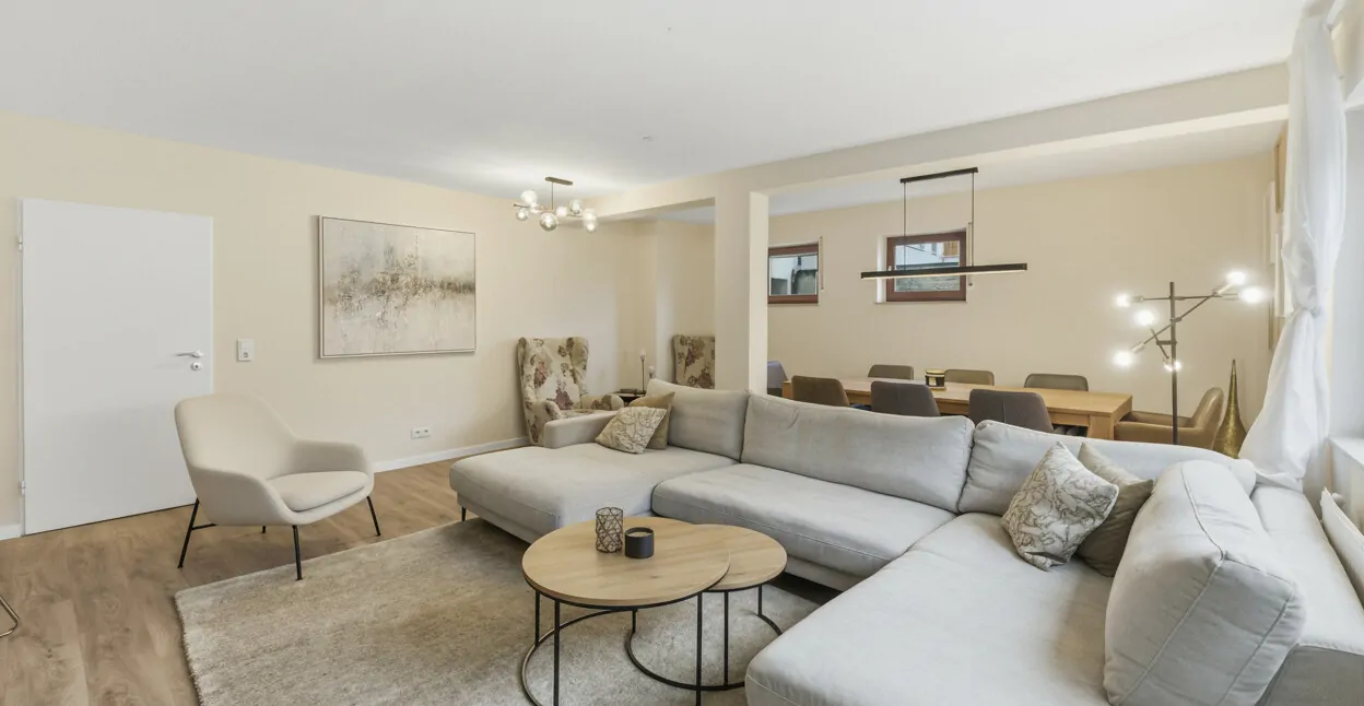 Spaziosa maisonette con tanto spazio su 180 m²