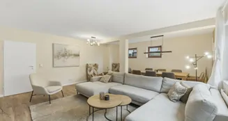 von_poll_real_estate_property_25406041_image_0