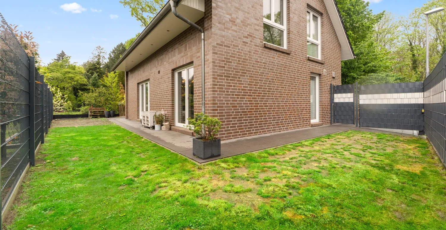 Garten - weiterer Blick