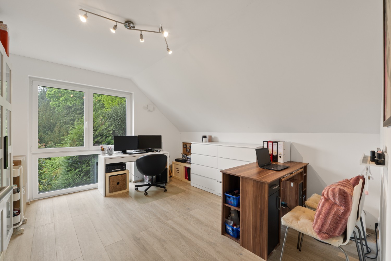 Arbeitszimmer DG