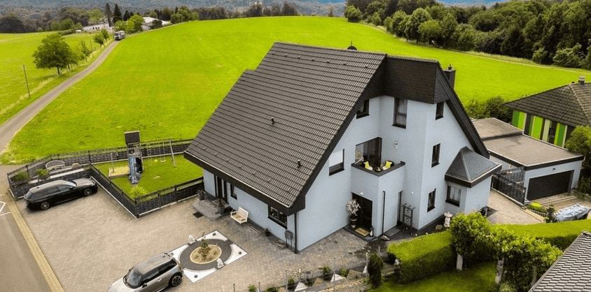 von Poll Immobilien GmbH