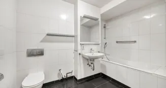 von_poll_real_estate_property_25406033_image_9