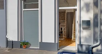 von_poll_real_estate_property_25406021_image_1