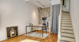 von_poll_real_estate_property_25406021_image_2