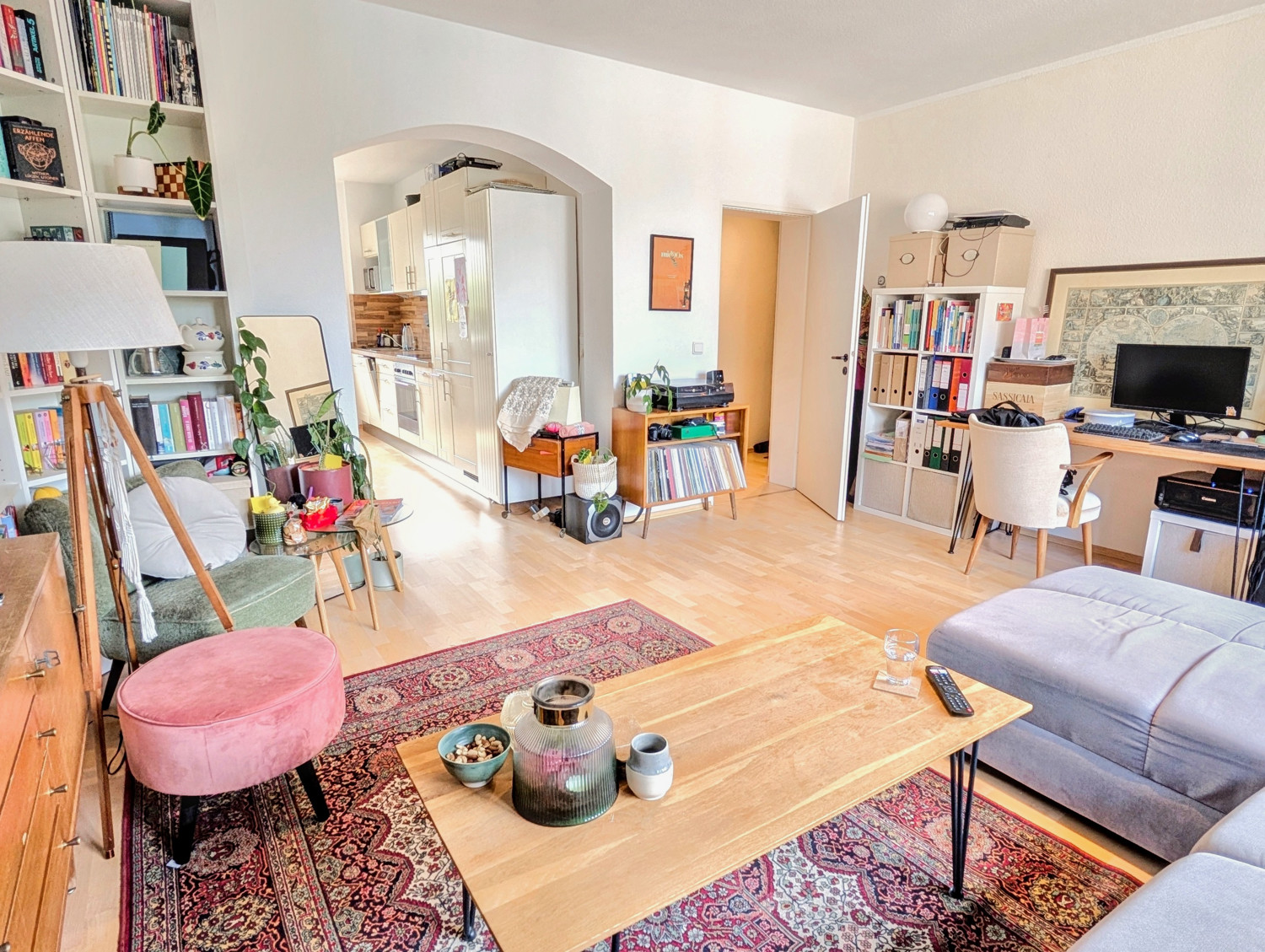 Wohnzimmer - weiterer Blick