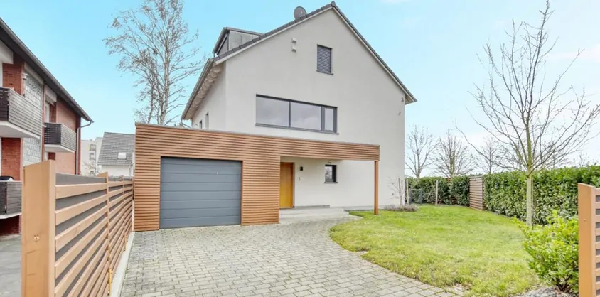 von Poll Immobilien GmbH