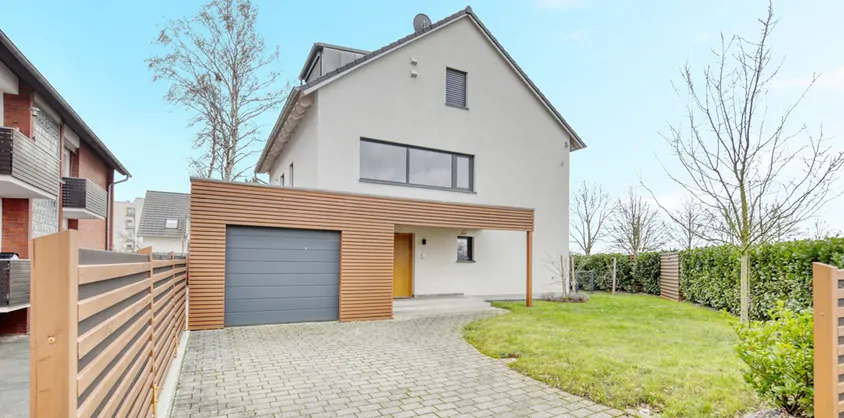 von Poll Immobilien GmbH