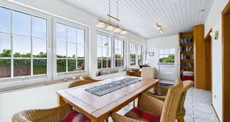 von_poll_real_estate_property_25418055_image_15