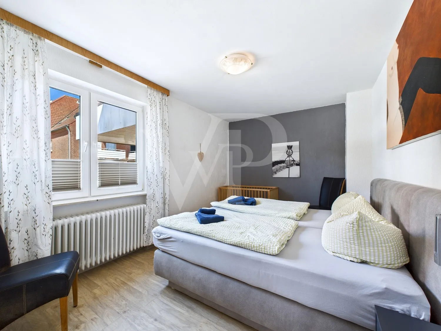 Nagyszerű helyen, Juist utcában - Hagyományos apartmanház eladó